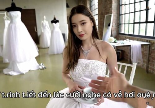 Anh chụp ảnh gạ tình cô dâu còn trinh vụng trộm trước ngày lấy chồng Anh chụp ảnh gạ tình cô dâu còn trinh vụng trộm trước ngày lấy chồng